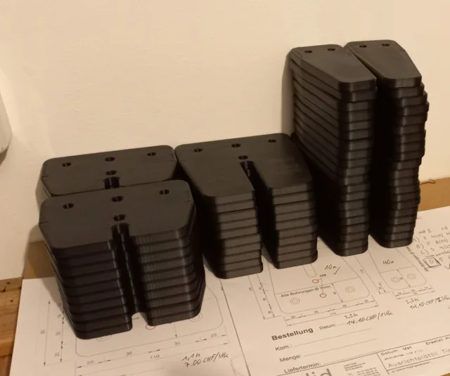 Kleinserien – Platte aus Vollkern durch 3D-Druck in ASA ersetzt