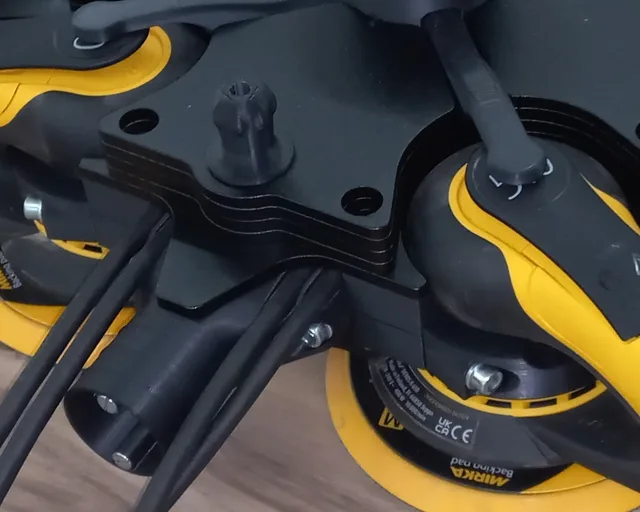 Hybrid aus Stahl-Laserteilen und ASA-3D-Druck-Teilen
